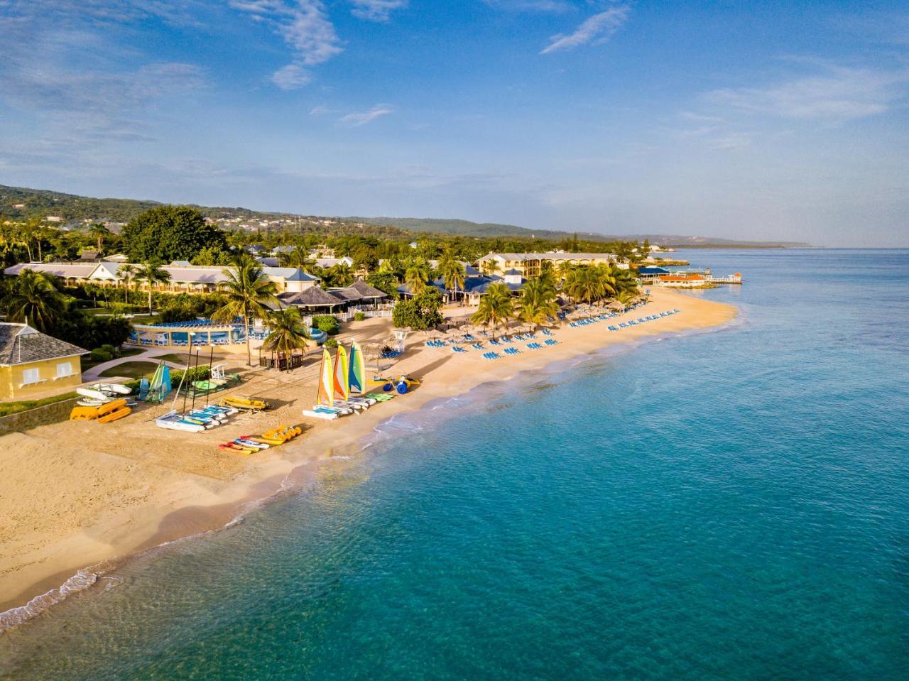 Jewel Runaway Bay Beach Resort & Waterpark Exterior foto