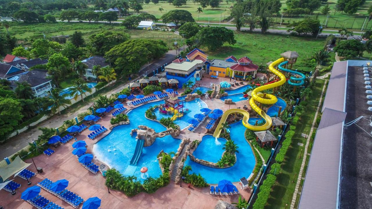 Jewel Runaway Bay Beach Resort & Waterpark Exterior foto