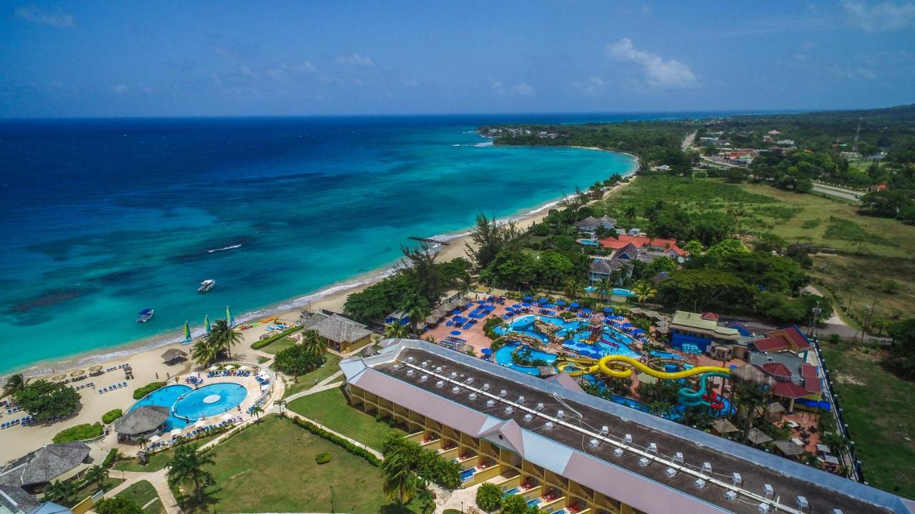 Jewel Runaway Bay Beach Resort & Waterpark Exterior foto